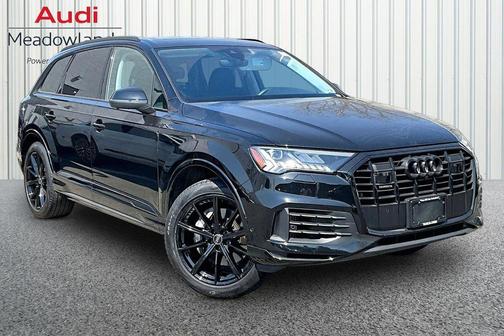 Mythos Black Metallic 2023 Audi Q7 55 Premium Plus
