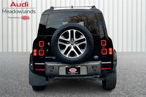 2023 Land Rover Defender 110 X-Dynamic SE