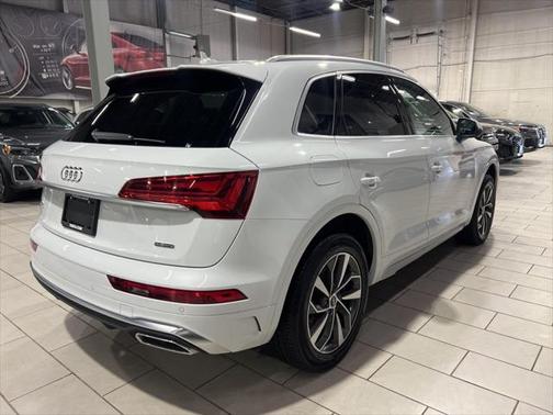 2024 Audi Q5 45 S line Premium Plus