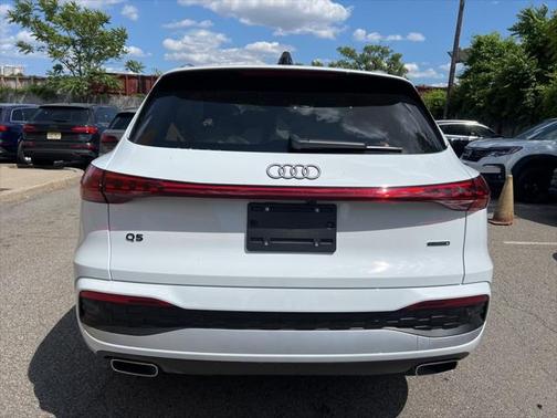 2025 Audi Q5 2.0T Premium
