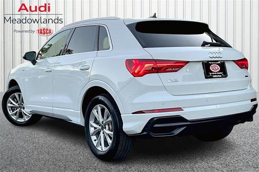 2022 Audi Q3 45 S line Premium