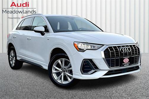 2022 Audi Q3 45 S line Premium