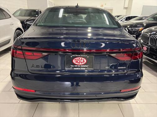 2023 Audi A8 L 55 TFSI quattro Tiptronic