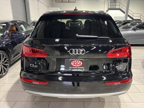 2018 Audi Q5 2.0T Premium Plus