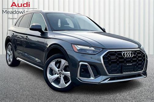 2023 Audi Q5 45 S line Premium Plus