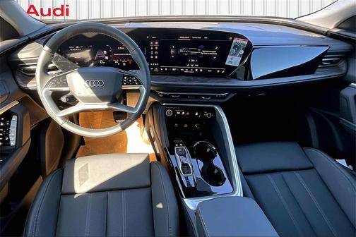 2025 Audi Q5 2.0T Premium Plus