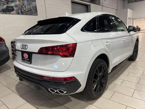 2022 Audi SQ5 3.0T Premium Plus