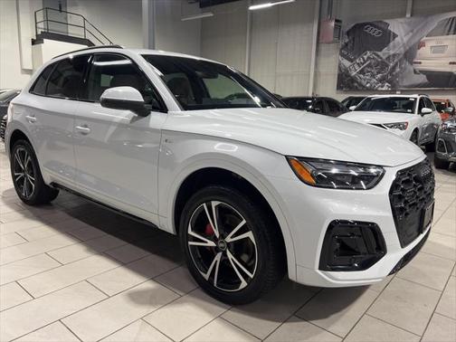 2025 Audi Q5 45 S line Premium Plus