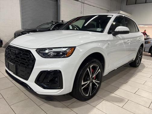 2025 Audi Q5 45 S line Premium Plus