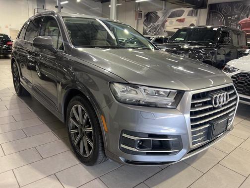 2017 Audi Q7 3.0T Prestige