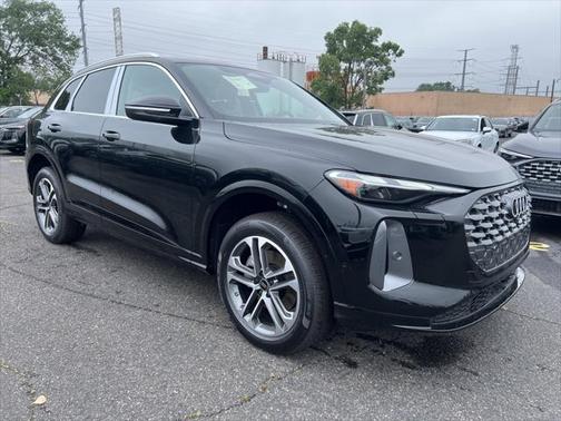 2025 Audi Q5 2.0T Premium