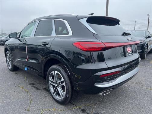 2025 Audi Q5 2.0T Premium