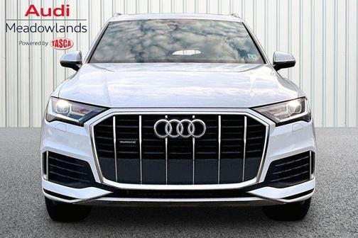 2023 Audi Q7 45 Premium