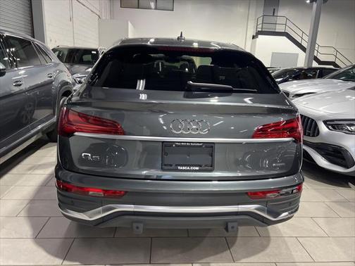 2022 Audi Q5 45 S line Premium Plus