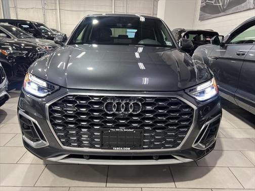 2022 Audi Q5 45 S line Premium Plus