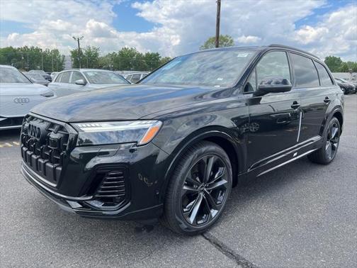 2025 Audi Q7 55 Prestige