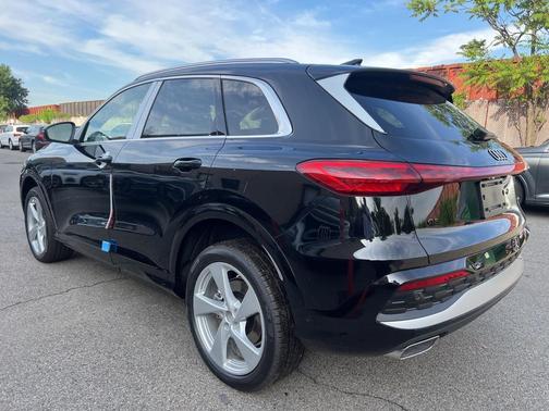 2025 Audi Q5 2.0T Premium Plus