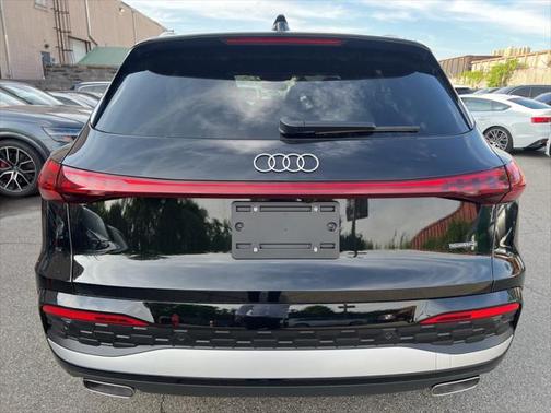 2025 Audi Q5 2.0T Premium Plus