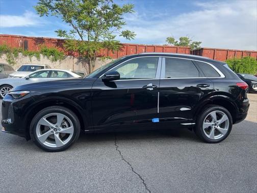2025 Audi Q5 2.0T Premium Plus