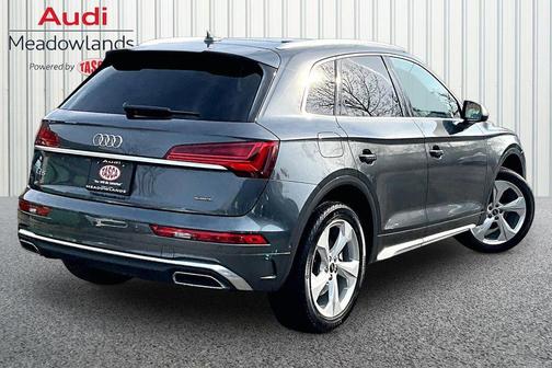Daytona Gray Pearl 2023 Audi Q5 45 S line Prestige
