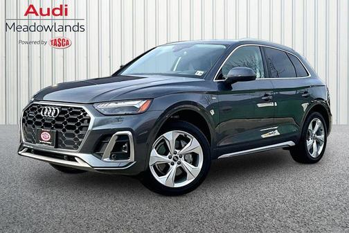 Daytona Gray Pearl 2023 Audi Q5 45 S line Prestige