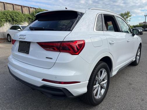 2024 Audi Q3 45 S line Premium Plus