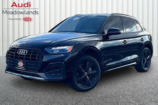 Brilliant Black 2023 Audi Q5 40 Premium