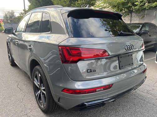 2025 Audi Q5 45 S line Premium Plus