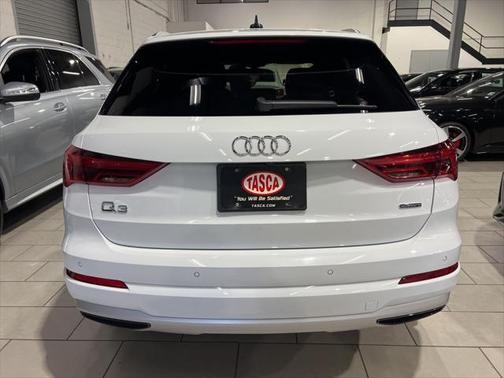 2022 Audi Q3 40 Premium