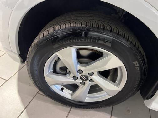 2022 Audi Q3 40 Premium