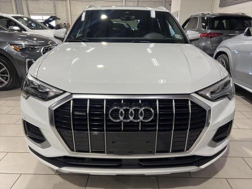 2022 Audi Q3 40 Premium