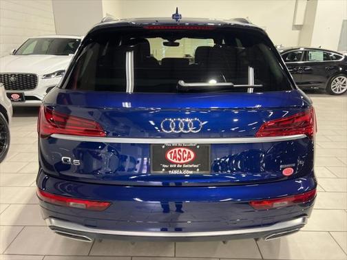 2024 Audi Q5 45 S line Premium