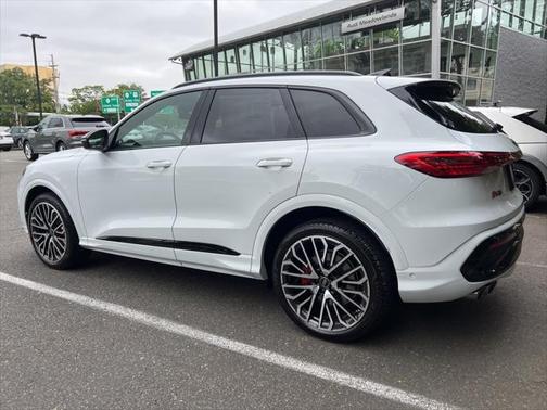 2025 Audi SQ5 3.0T Premium Plus
