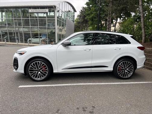 2025 Audi SQ5 3.0T Premium Plus