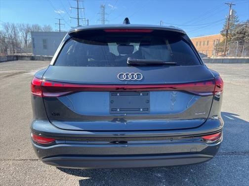 2025 Audi Q6 e-tron Premium