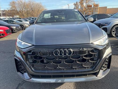 2025 Audi Q8 55 Premium Plus