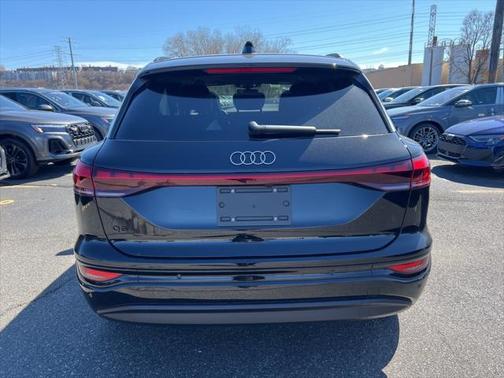 2025 Audi Q6 e-tron Premium