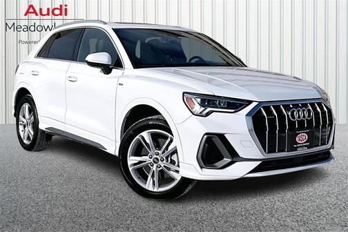 2024 Audi Q3 45 S line Premium Plus