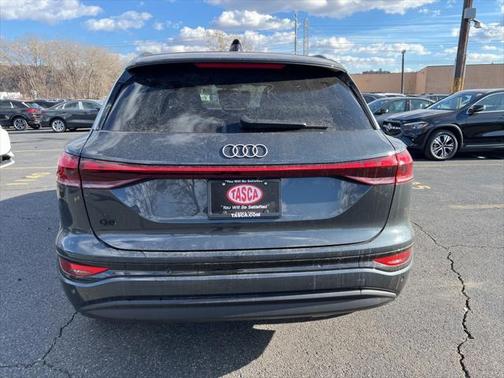 2025 Audi Q6 e-tron Premium