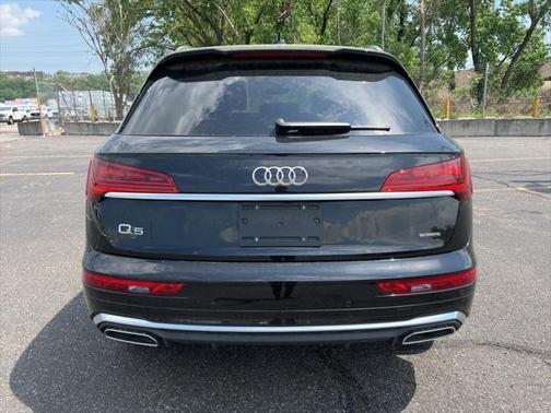 2025 Audi Q5 45 S line Premium