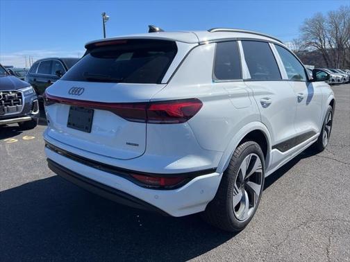 2025 Audi Q6 e-tron Premium