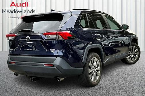 2022 Toyota RAV4 XLE Premium