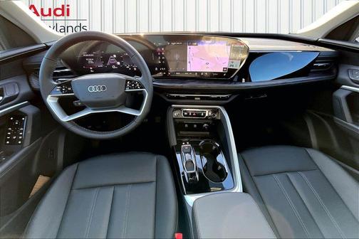 2025 Audi Q5 Premium TFSI quattro S tronic