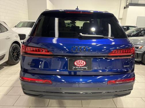 2024 Audi Q7 55 Premium Plus