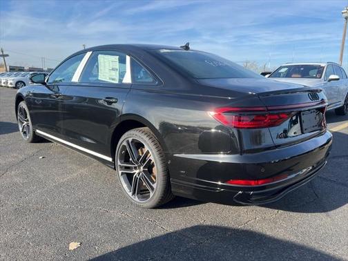 2025 Audi A8 L 55
