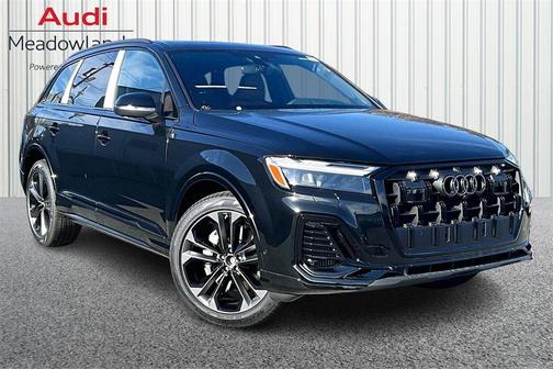 2026 Audi Q7 55 Premium Plus