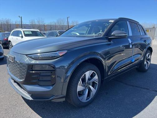 2025 Audi Q6 e-tron Premium