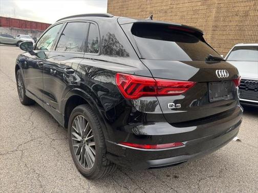 2023 Audi Q3 Premium 40 TFSI quattro Tiptronic