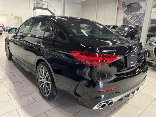 2025 Mercedes-Benz AMG C 43 4MATIC