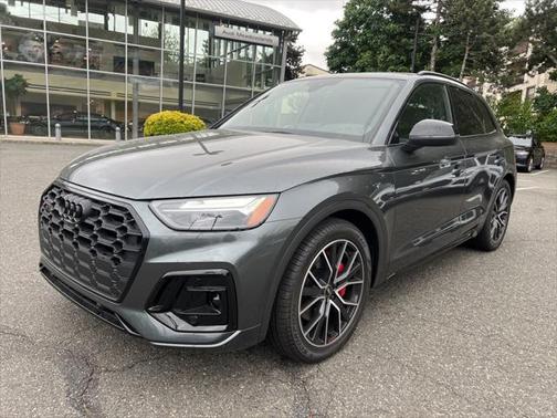 2025 Audi SQ5 3.0T Premium Plus